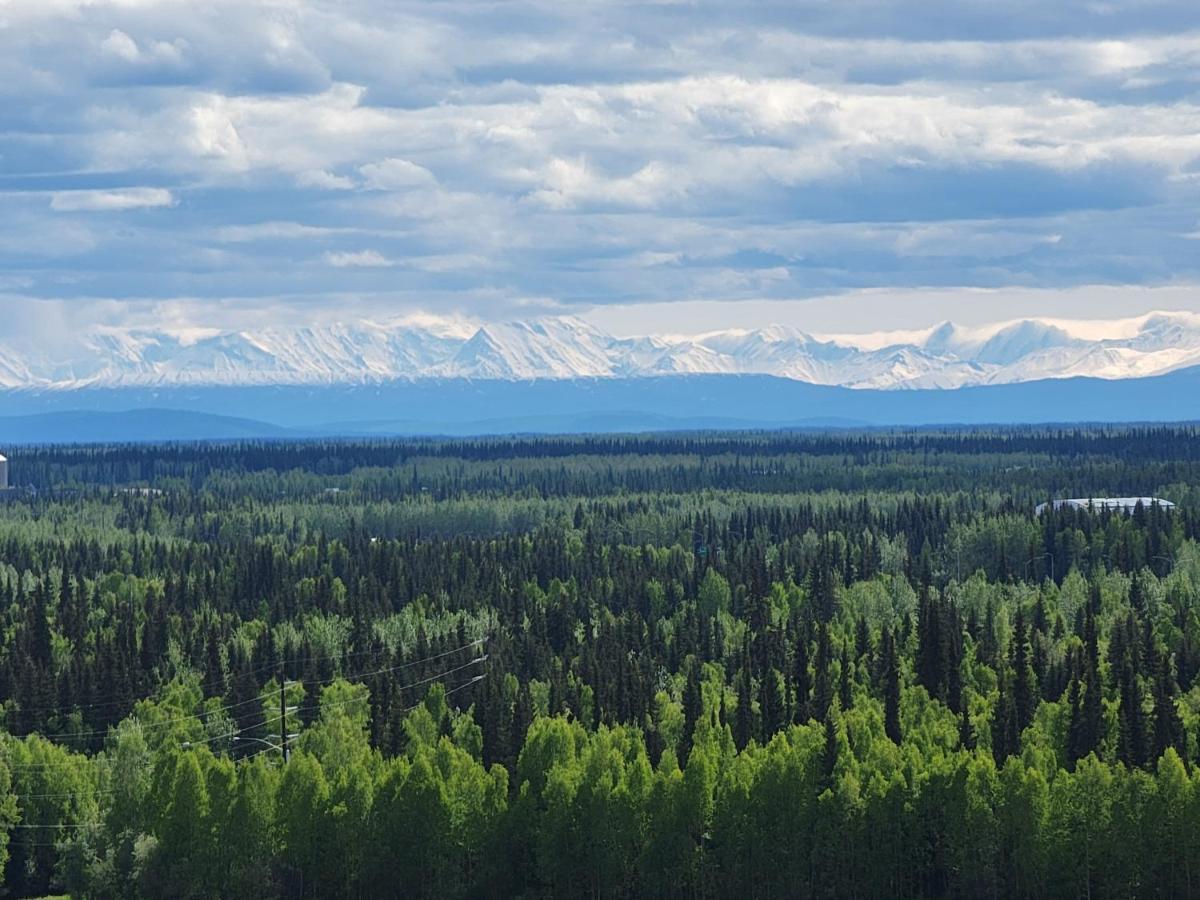 Alaska Grizzly Lodge Феърбанкс Екстериор снимка