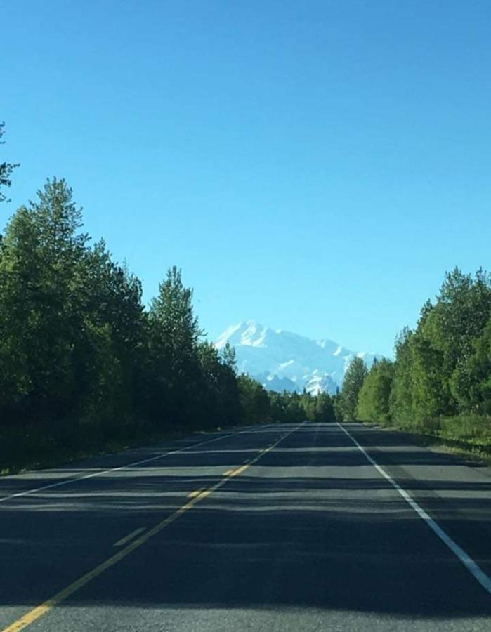 Alaska Grizzly Lodge Феърбанкс Екстериор снимка