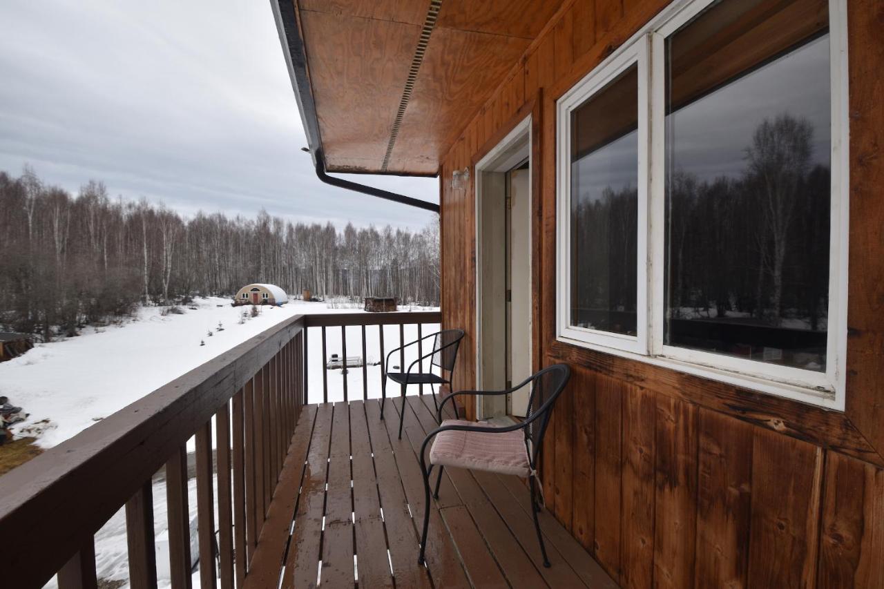 Alaska Grizzly Lodge Феърбанкс Екстериор снимка